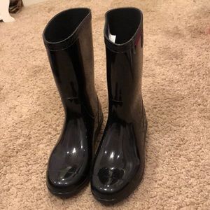 Ugg rain boots for kids